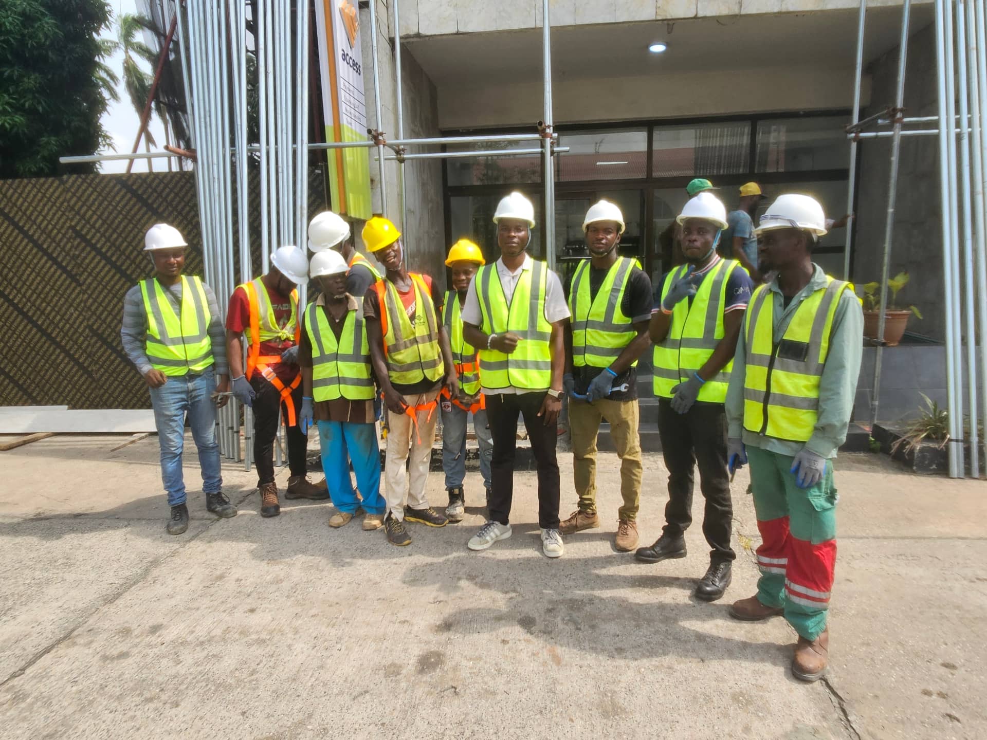 Orees crew on site