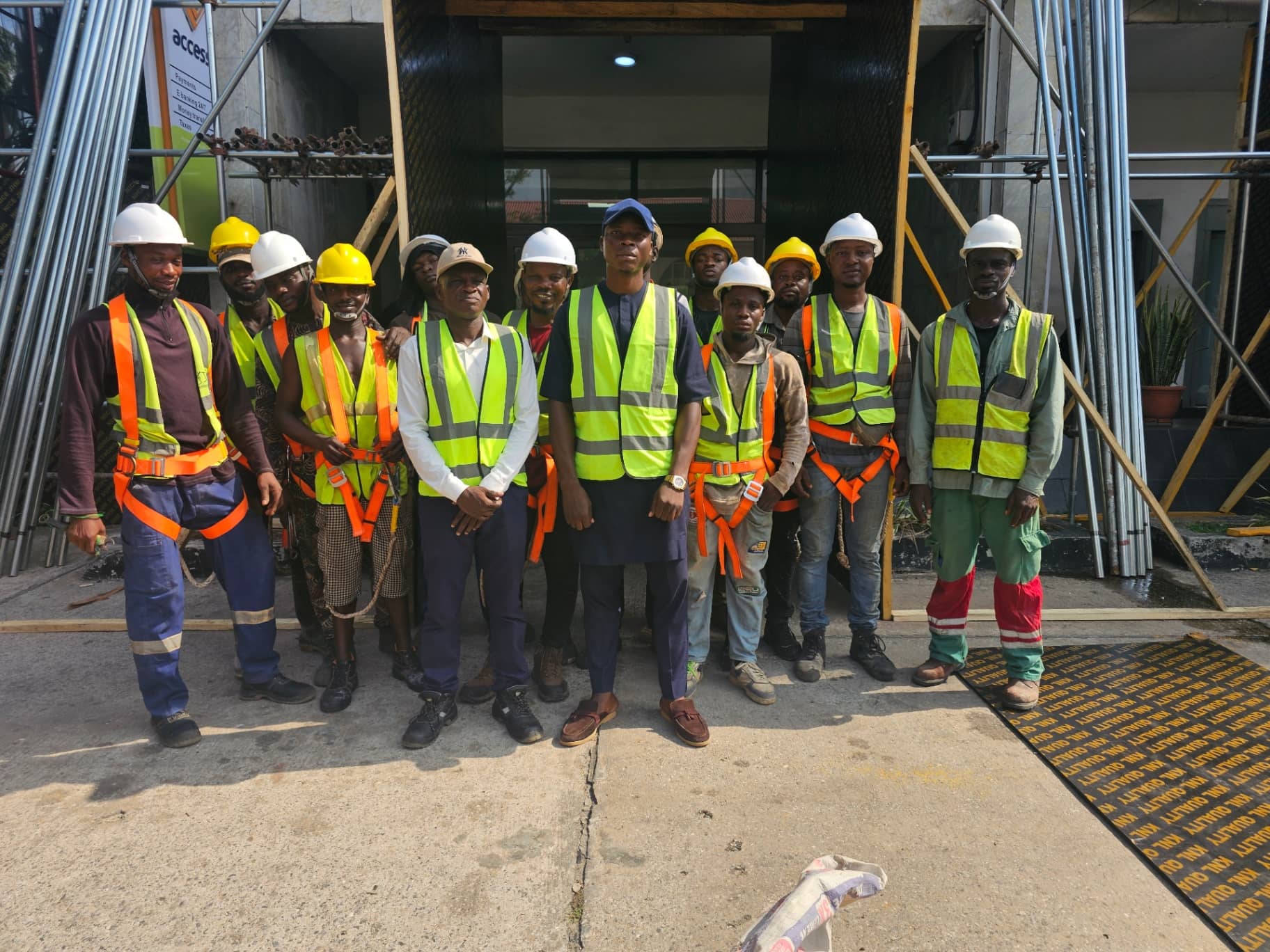 Orees crew on site